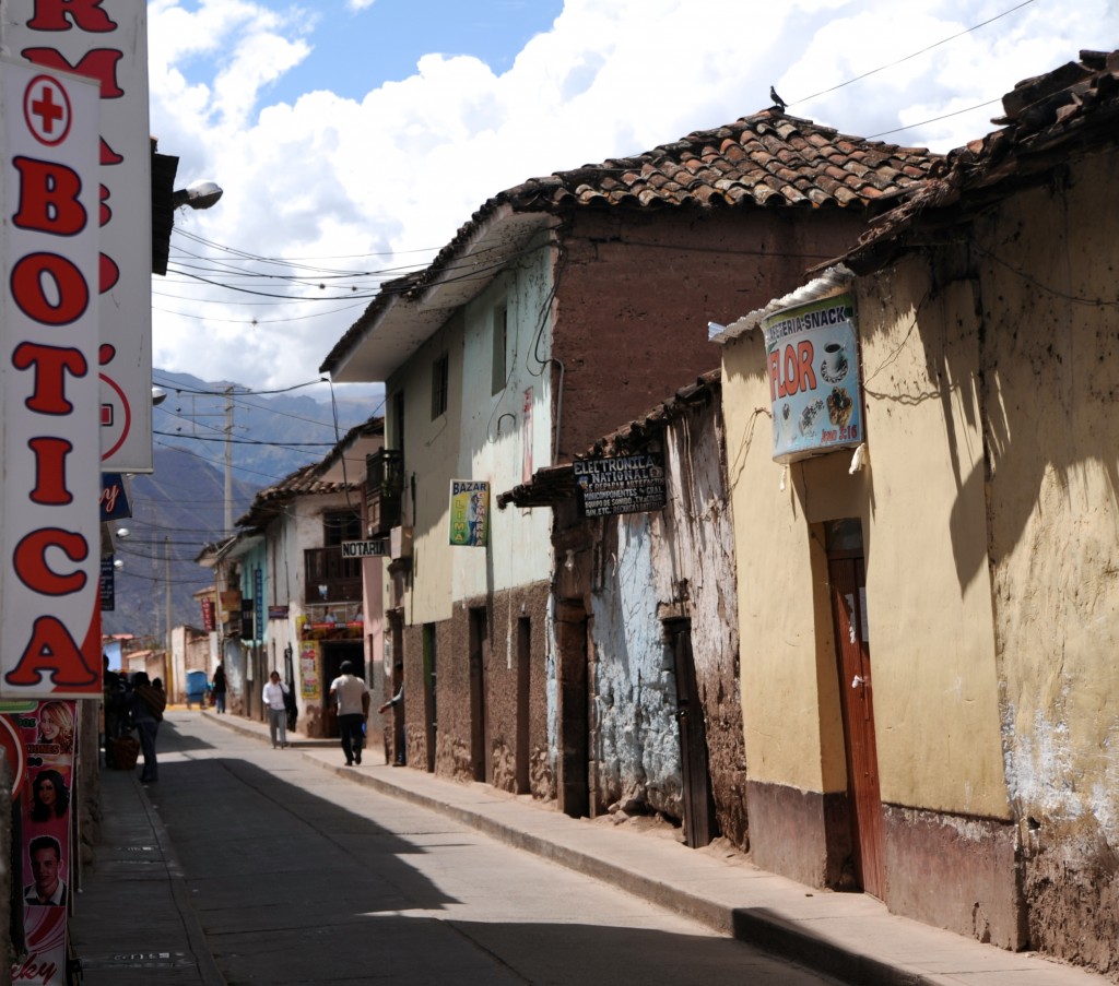 A typical street in Urubamba A typical street in Urubamba